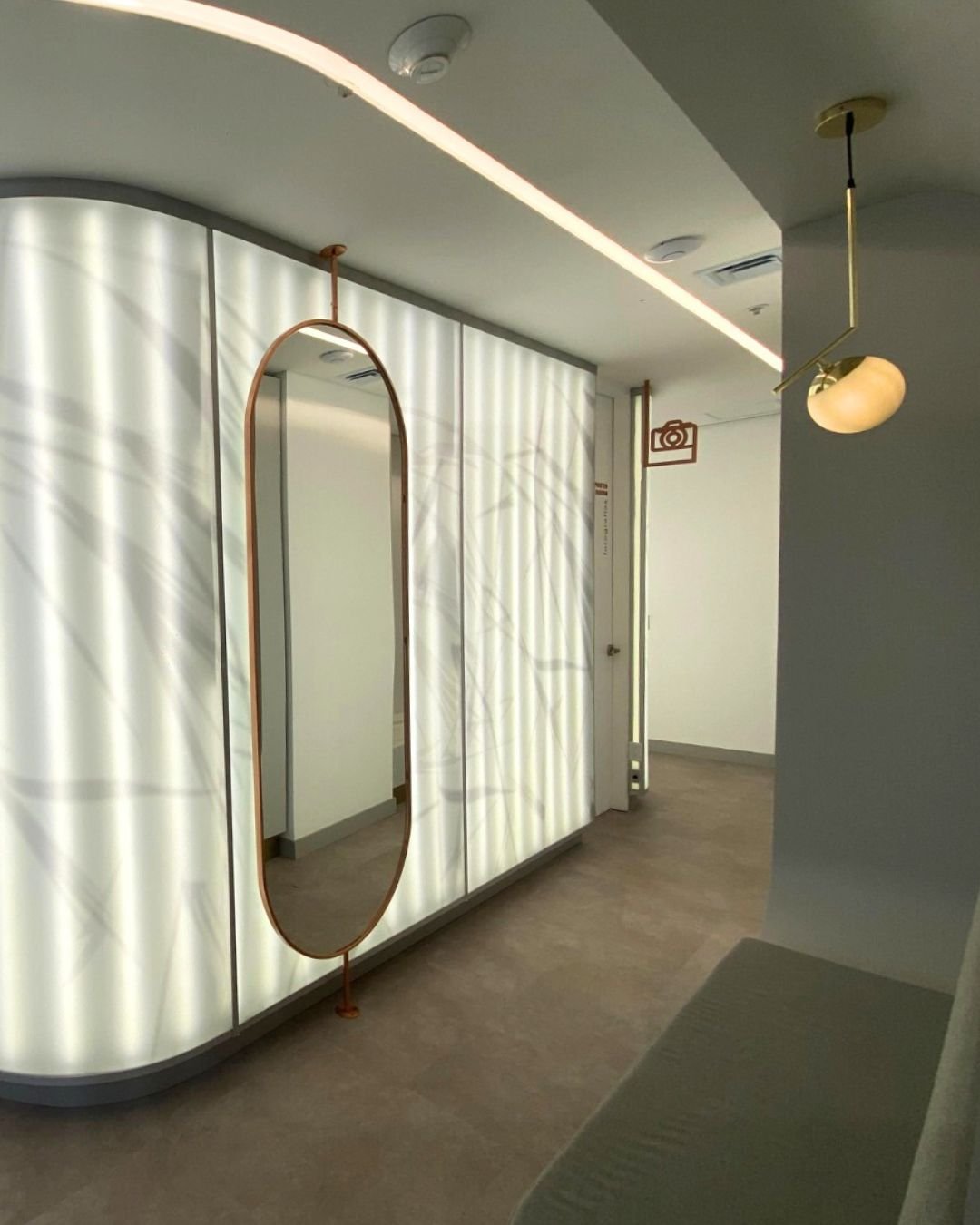 Treatment rooms at Clínica Be Dharma, Torre Médica Oviedo, Medellín